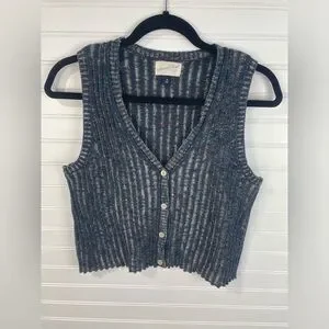 Universal Thread Sleeveless V-neck Knit Button Front Sweater Vest Size Medium